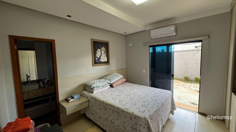 Imagem Casa com 3 Quartos à Venda, 356 m² em Parque Residencial Rita Vieira - Campo Grande Imagem Casa com 3 Quartos à Venda, 356 m² em Parque Residencial Rita Vieira - Campo Grande
