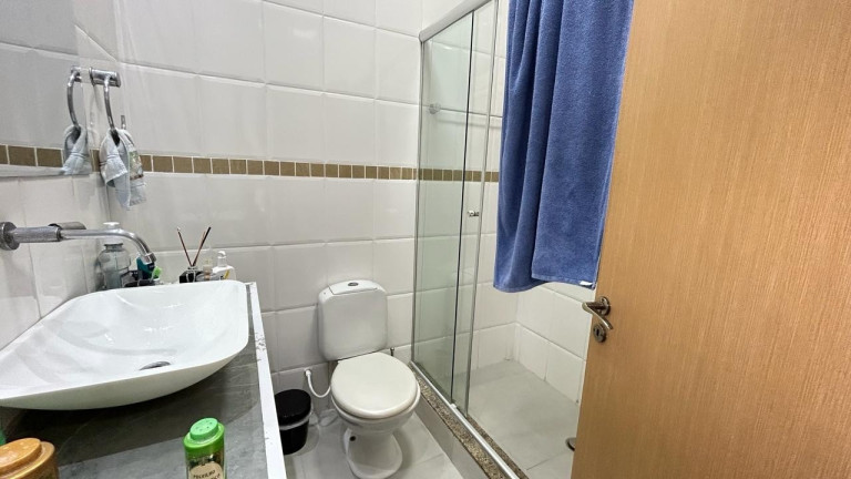 Imagem Casa com 3 Quartos à Venda, 370 m² em Marapé - Santos