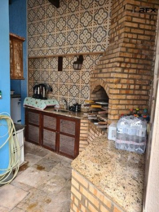 Imagem Casa com 3 Quartos à Venda, 160 m² em Serra Grande - Niterói