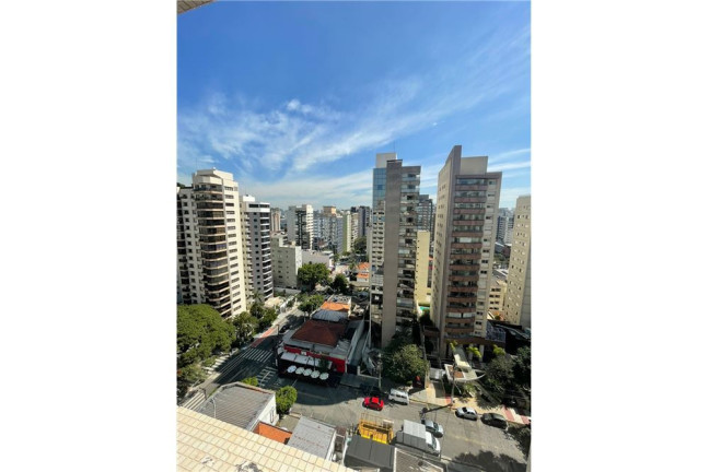 Imagem Imóvel com 2 Quartos à Venda, em Moema - São Paulo Imagem Imóvel com 2 Quartos à Venda, em Moema - São Paulo