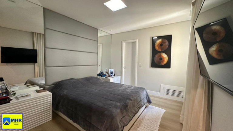Imagem Apartamento com 4 Quartos à Venda, 234 m² em Jardim Camburi - Vitória