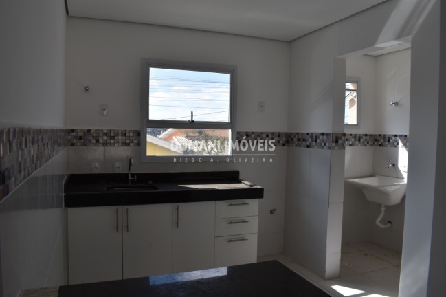 Imagem Imóvel com 2 Quartos à Venda, 55 m² em Região Da Abernéssia - Campos Do Jordão Imagem Imóvel com 2 Quartos à Venda, 55 m² em Região Da Abernéssia - Campos Do Jordão