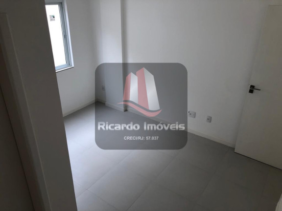 Imagem Imóvel com 3 Quartos à Venda, 132 m² em Palmeiras - Cabo Frio
