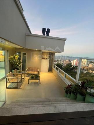 Imagem Cobertura com 3 Quartos à Venda, 215 m² em Barreiros - São José