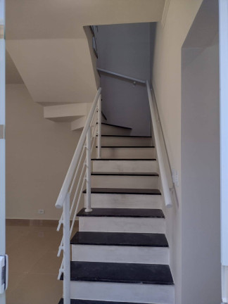 Imagem Sobrado com 3 Quartos à Venda, 125 m² em Oasis - Peruíbe Imagem Sobrado com 3 Quartos à Venda, 125 m² em Oasis - Peruíbe