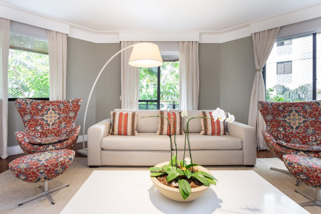 Imagem Apartamento com 3 Quartos à Venda, 206 m² em Vila Nova Conceição - São Paulo Imagem Apartamento com 3 Quartos à Venda, 206 m² em Vila Nova Conceição - São Paulo