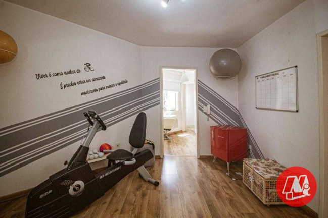 Imagem Casa com 3 Quartos à Venda, 306 m² em Santo Antônio - Porto Alegre