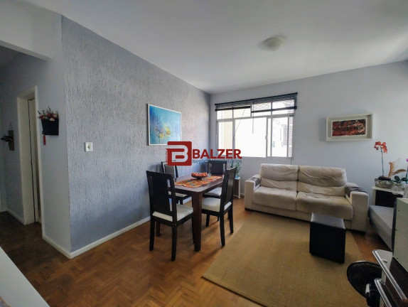 Imagem Apartamento com 2 Quartos à Venda, 93 m² em Centro - Florianópolis
