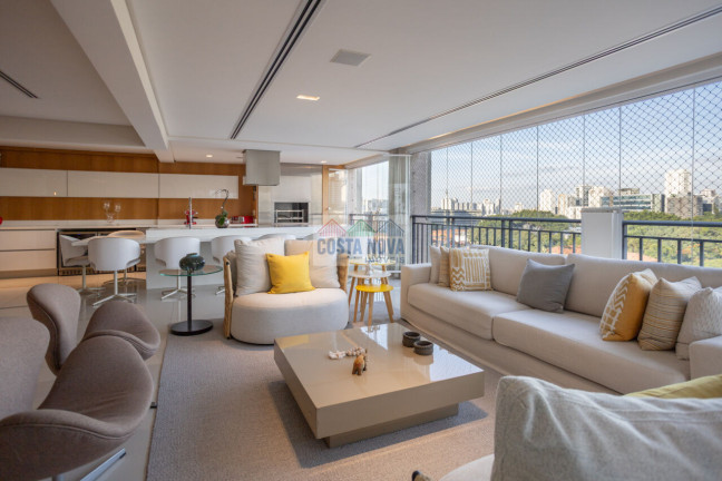 Apartamento com 3 Quartos à Venda, 244 m² em água Branca - São Paulo