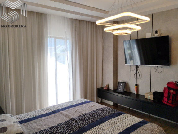 Imagem Casa com 4 Quartos à Venda, 450 m² em Taquara - Rio De Janeiro