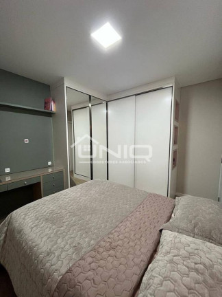 Imagem Casa com 3 Quartos à Venda, 202 m² em Parzianello - Pato Branco