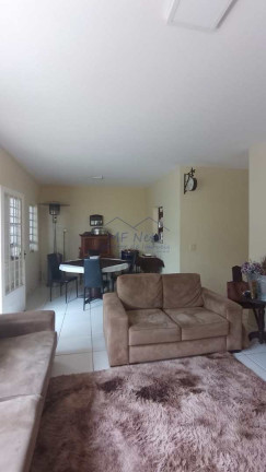 Imagem Casa com 3 Quartos à Venda, 275 m² em Jardim Carlos Gomes - Pirassununga Imagem Casa com 3 Quartos à Venda, 275 m² em Jardim Carlos Gomes - Pirassununga
