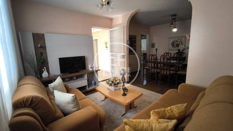 Imagem Casa com 3 Quartos à Venda, 210 m² em Jardim Europa - Goiânia Imagem Casa com 3 Quartos à Venda, 210 m² em Jardim Europa - Goiânia