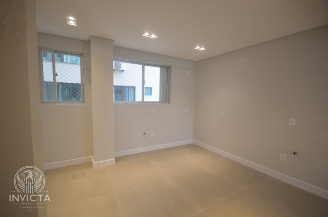 Imagem Apartamento com 2 Quartos à Venda, 82 m² em Barra Sul - Balneário Camboriú Imagem Apartamento com 2 Quartos à Venda, 82 m² em Barra Sul - Balneário Camboriú