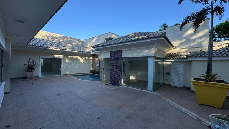 Imagem Casa com 4 Quartos à Venda, 450 m² em Haway - Araruama Imagem Casa com 4 Quartos à Venda, 450 m² em Haway - Araruama