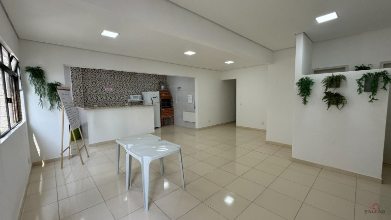 Imagem Apartamento com 2 Quartos à Venda, 80 m² em Pompéia - Santos