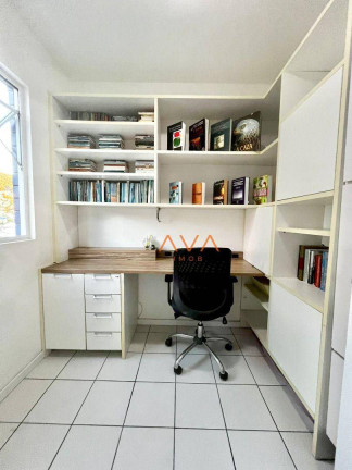 Imagem Apartamento com 4 Quartos à Venda, 151 m² em Centro - Florianópolis Imagem Apartamento com 4 Quartos à Venda, 151 m² em Centro - Florianópolis