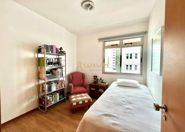 Imagem Imóvel com 4 Quartos à Venda, 125 m² em Belvedere - Belo Horizonte