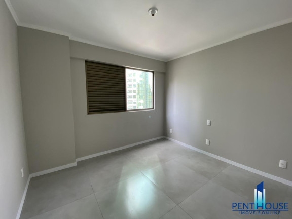 Imagem Apartamento com 3 Quartos à Venda, 130 m² em Centro - Balneário Camboriú