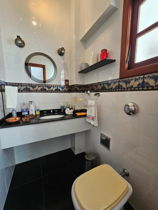 Imagem Casa com 4 Quartos à Venda, 2.346 m² em Parque Boa União - Teresópolis