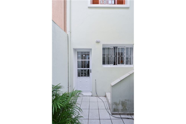 Imagem Casa com 2 Quartos à Venda,  em Granja Julieta - São Paulo