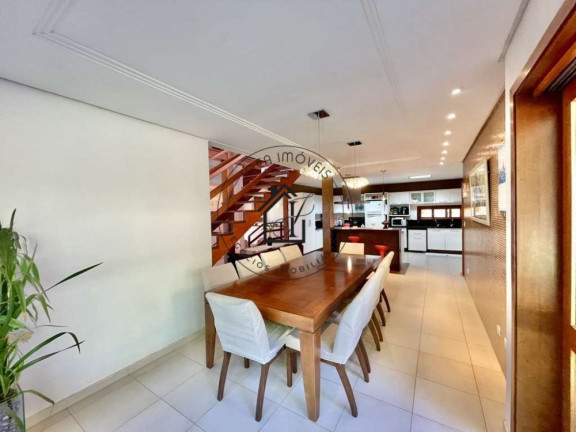 Imagem Casa de Condomínio com 5 Quartos à Venda, 1.580 m² em águas Da Fazendinha - Carapicuíba