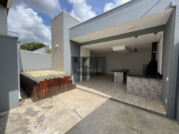 Imagem Casa com 3 Quartos à Venda, 158 m² em Centro - Botucatu Imagem Casa com 3 Quartos à Venda, 158 m² em Centro - Botucatu