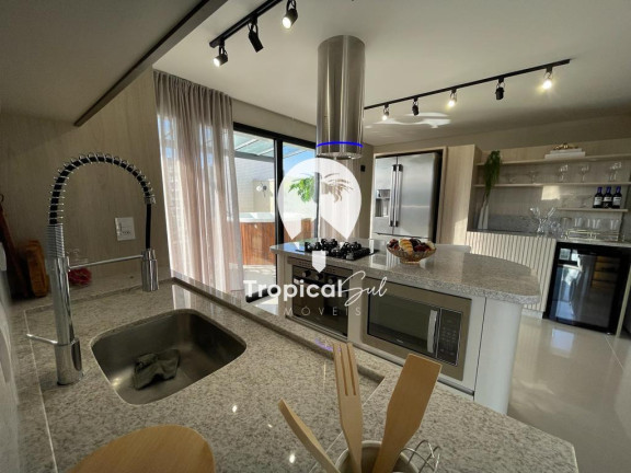Imagem Apartamento com 2 Quartos à Venda, 126 m² em Caiobá - Matinhos