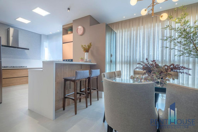 Imagem Apartamento com 4 Quartos à Venda, 143 m² em Centro - Balneário Camboriú Imagem Apartamento com 4 Quartos à Venda, 143 m² em Centro - Balneário Camboriú