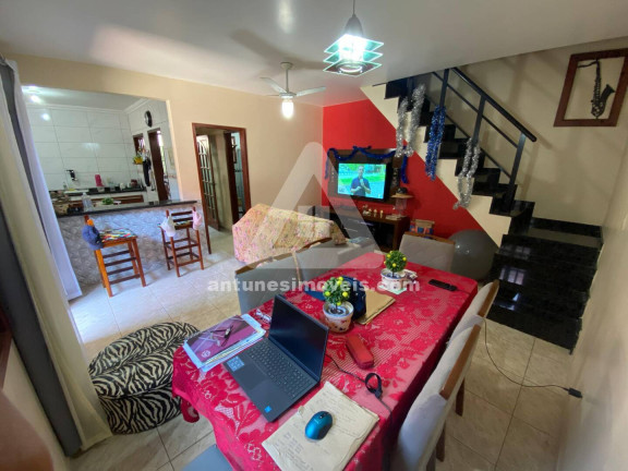 Casa com 3 Quartos à Venda, 150 m² em Parque Burle - Cabo Frio