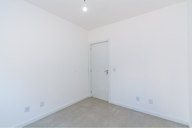 Imagem Casa com 2 Quartos à Venda,  em Mato Grande - Canoas