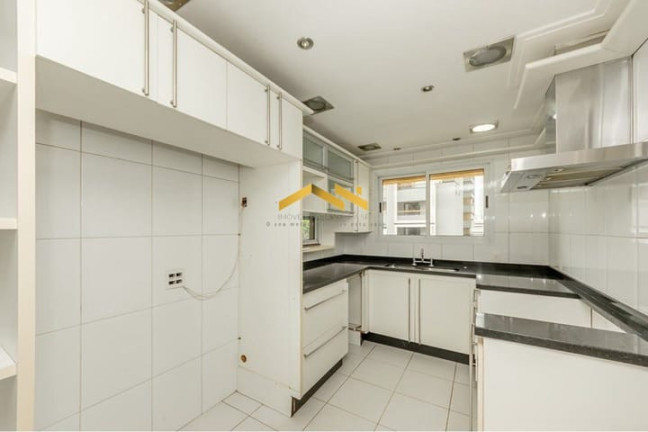 Imagem Apartamento com 3 Quartos à Venda, 218 m² em Brooklin Paulista - São Paulo Imagem Apartamento com 3 Quartos à Venda, 218 m² em Brooklin Paulista - São Paulo