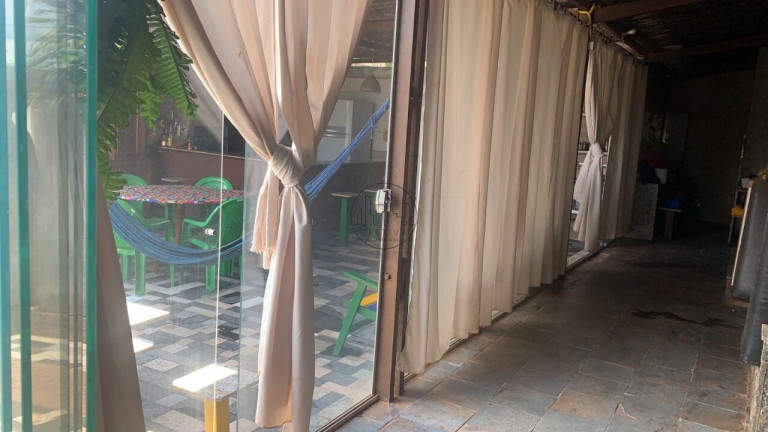 Imagem Casa com 2 Quartos à Venda, 440 m² em Park Way - Brasília