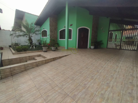 Casa com 3 Quartos à Venda, 360 m² em Balneário Stella Maris - Peruíbe