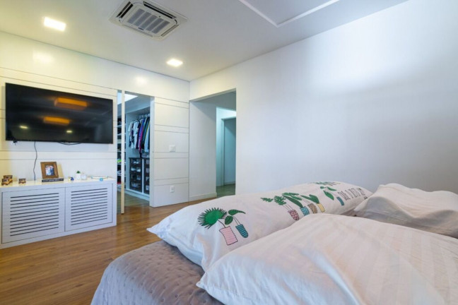 Imagem Imóvel com 3 Quartos à Venda, 304 m² em Barra Da Tijuca - Rio De Janeiro Imagem Imóvel com 3 Quartos à Venda, 304 m² em Barra Da Tijuca - Rio De Janeiro
