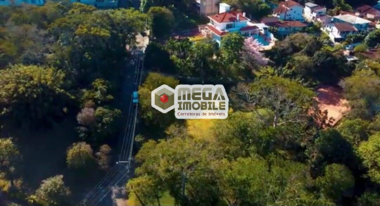 Imagem Terreno à Venda, 3.363 m² em Córrego Grande - Florianópolis Imagem Terreno à Venda, 3.363 m² em Córrego Grande - Florianópolis