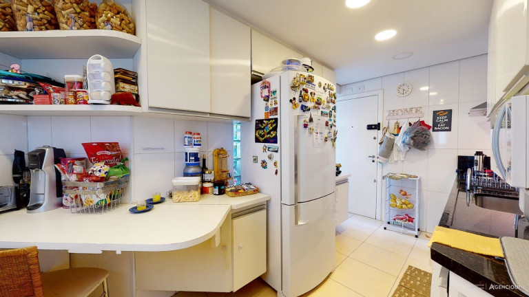 Imagem Apartamento com 3 Quartos à Venda, em Bosque Da Saúde - São Paulo Imagem Apartamento com 3 Quartos à Venda, em Bosque Da Saúde - São Paulo