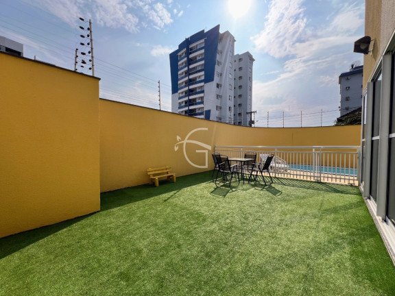 Imagem Apartamento com 2 Quartos à Venda, 66 m² em América - Joinville