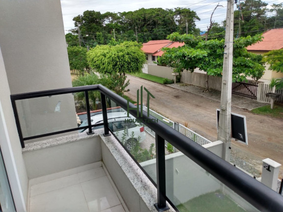 Imagem Sobrado com 3 Quartos à Venda, 104 m² em Balneário Cambiju - Itapoá