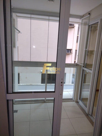 Imagem Imóvel com 4 Quartos à Venda, 150 m² em Praia Da Costa - Vila Velha Imagem Imóvel com 4 Quartos à Venda, 150 m² em Praia Da Costa - Vila Velha