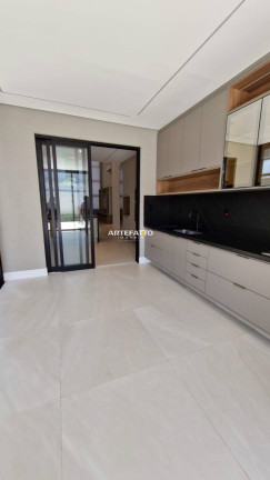 Imagem Casa de Condomínio com 3 Quartos à Venda, 260 m² em Distrito Industrial I