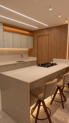 Imagem Apartamento com 3 Quartos à Venda, 110 m² em Centro - Camboriú