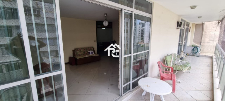 Imagem Apartamento com 3 Quartos à Venda, 158 m² em Icaraí - Niterói Imagem Apartamento com 3 Quartos à Venda, 158 m² em Icaraí - Niterói