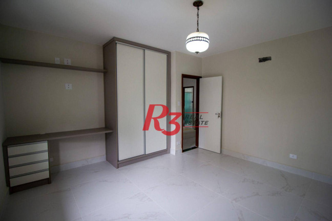 Imagem Casa com 3 Quartos à Venda, 150 m² em Aparecida - Santos