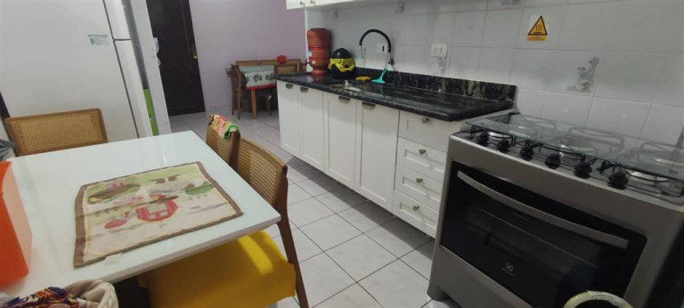 Imagem Apartamento com 2 Quartos à Venda, 77 m² em Ocian - Praia Grande