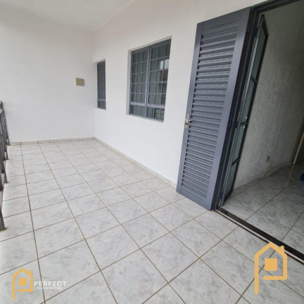 Imagem Casa com 1 Quarto à Venda, 250 m² em Conjunto Habitacional água Quente - Taubaté