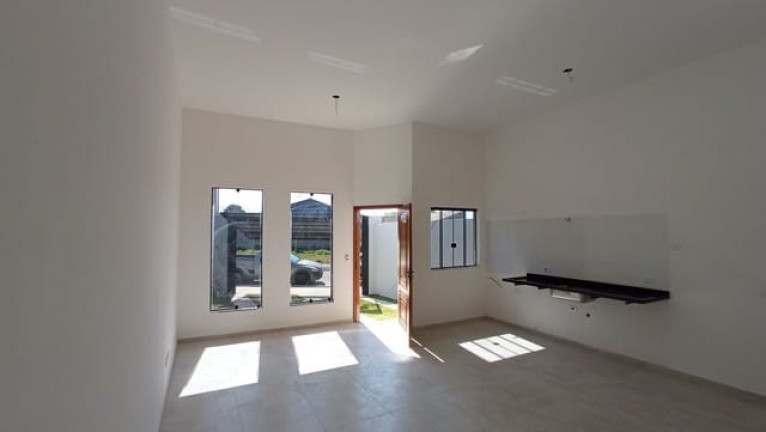 Casa com 3 Quartos à Venda, 82 m² em Piracangaguá - Taubaté
