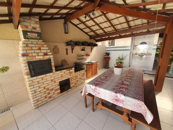 Imagem Casa com 6 Quartos para Temporada, 236 m² em Guarajuba - Camaçari Imagem Casa com 6 Quartos para Temporada, 236 m² em Guarajuba - Camaçari