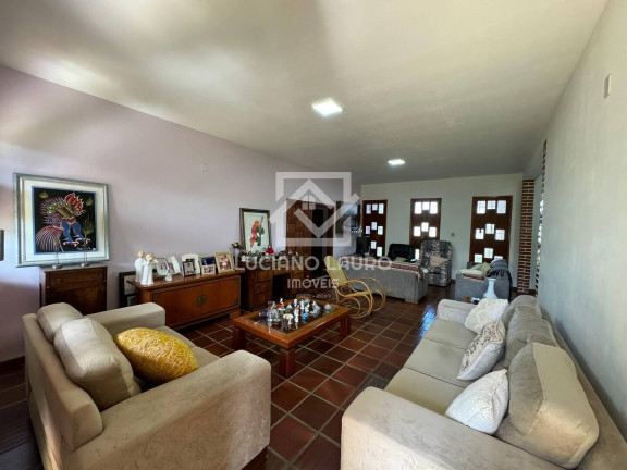 Imagem Casa com 3 Quartos à Venda, 392 m² em Candeias - Vitória Da Conquista Imagem Casa com 3 Quartos à Venda, 392 m² em Candeias - Vitória Da Conquista