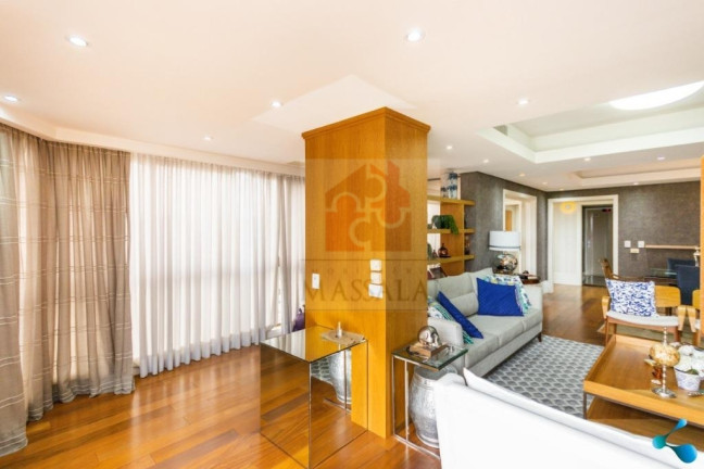 Imagem Apartamento com 3 Quartos à Venda, 222 m² em Auxiliadora - Porto Alegre Imagem Apartamento com 3 Quartos à Venda, 222 m² em Auxiliadora - Porto Alegre